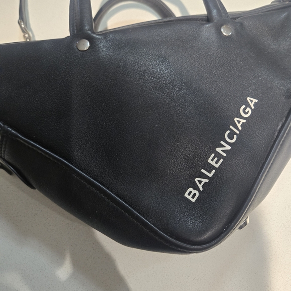 Balanciaga bag - Picture 3 of 10